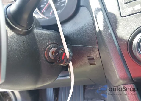 2014 Subaru Xv Crosstrek 2.0I Premium из США, поврежденный, VIN JF2GPACCXE8328073